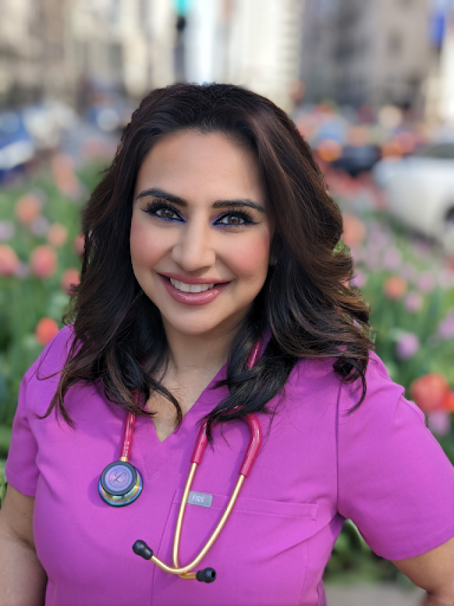 Mona Khan, DO, Obstetrician-Gynecologist with Christie Clinic in Champaign on University Avenue