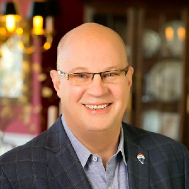 Dan Vick, Recognized by BestAgents.us as a 2023 Top Agent. isStories