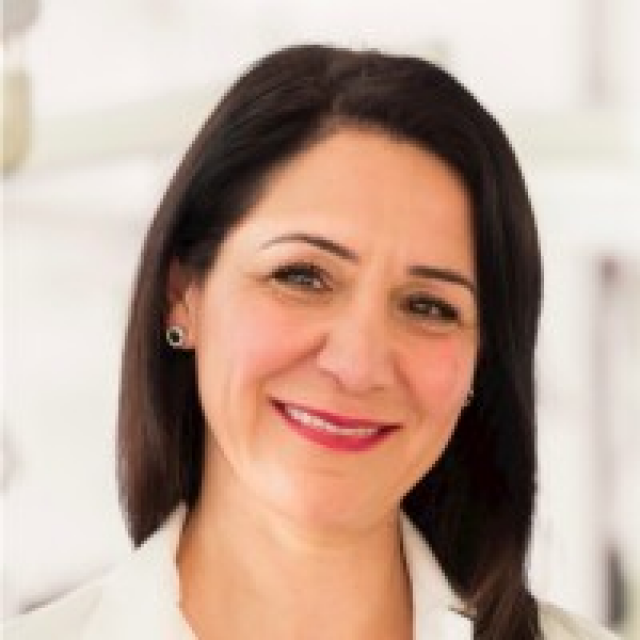 rss_dr-amy-hiam-elias-a-leader-in-comprehensive-dental-care-at-north-shore-dental-center63