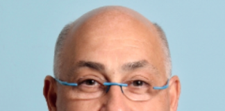 Gennady Landa, MD: Leading Expert in Cataract and Vitreoretinal Surgery at New York Eye and Ear Infirmary Faculty