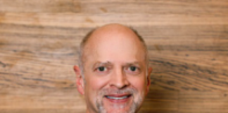 Introducing Bret L. Dyer, DDS, MS: Leading Periodontist and Implantologist Enhancing Smiles in Fort Bend County