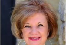 Sue Lockett, Recognized by BestAgents.us as a 2025 Top Agent