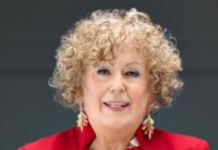 Mary Charland: A Dedicated Realtor Making Waves in Venice, FL