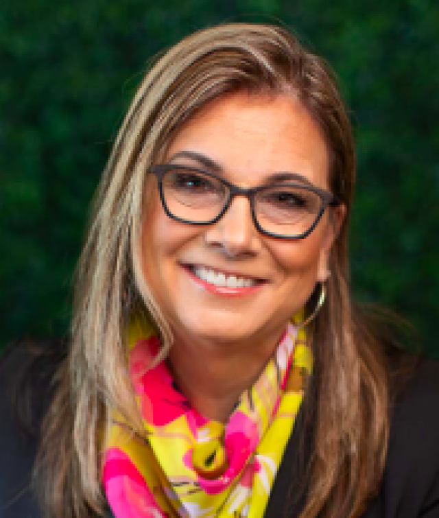 rss_regina-l-blevins-dds-ms-leading-the-way-in-orthodontics-and-community-service21