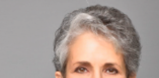 Shelly Bloom, Recognized by BestAgents.us as a 2025 Top Agent