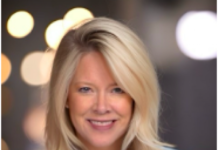 Heidi Henderson, Recognized by BestAgents.us as a 2025 Top Agent