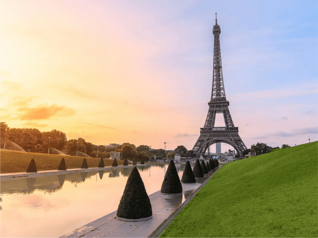 14 Best Places to Go to for the First Time as a Solo Traveler