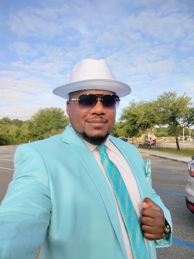 rss_aaron-woodson619686374