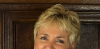 Cynthia White, Recognized by BestAgents.us as a 2025 Top Agent