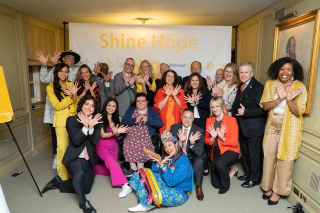 rss_international-day-of-hope-group-photo1368805073