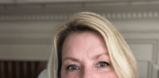 Julie Luettgen, Recognized by BestAgents.us as a 2025 Top Agent