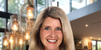 Robin Milton, Recognized by BestAgents.us as a 2025 Top Agent