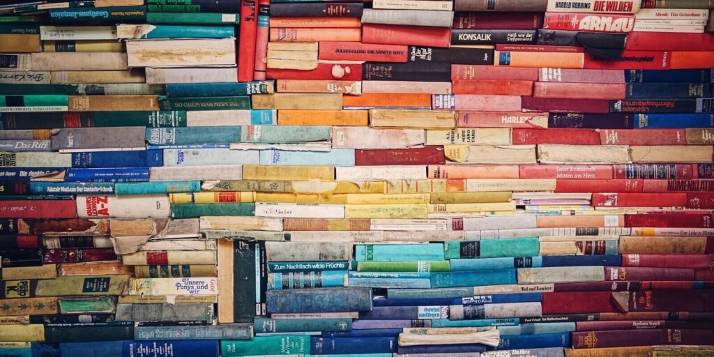 How to Build a Habit of Reading Effortlessly?