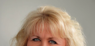 DeAnne Vaughan, Recognized by BestAgents.us as a 2025 Top Agent