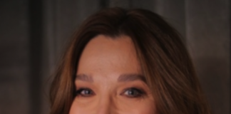 Dr. Constantina Kass: Providing virtual CBT in VA – FL, plus coaching expats worldwide to thrive and live fully.