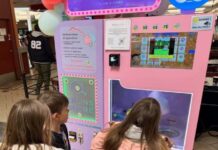 Chuanbo Expands International Footprint as Fully Automated Cotton Candy Machines Hit Landmarks in global