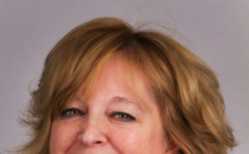 Cyndi Dumontelle, Recognized by BestAgents.us as a 2025 Top Agent