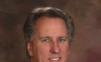 Daniel Groteboer, Recognized by BestAgents.us as a 2025 Top Agent