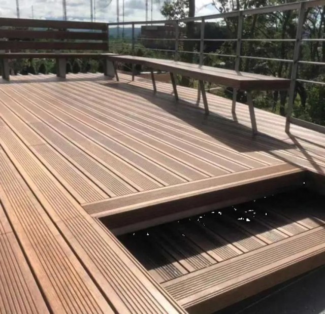 rss_eco-friendly-sustainable-outdoor-bamboo-decking-options687703085