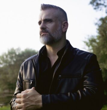 Keith Be Releases Resounding Power Ballad “When Your Heart Hurts”