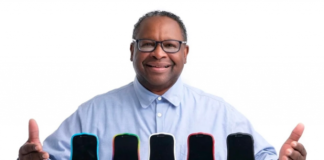 Phoneado Reinvents Peace of Mind with P-Phone: The World’s First Dedicated Backup Smartphone