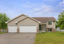 Foundation Issues Are Driving Sellers in Lakeville, Eagan, and Belle Plaine to Take Cash Offers