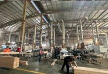 Flooring and Display Board Factory: Don’t Let a Silent Board Steal Your Orders