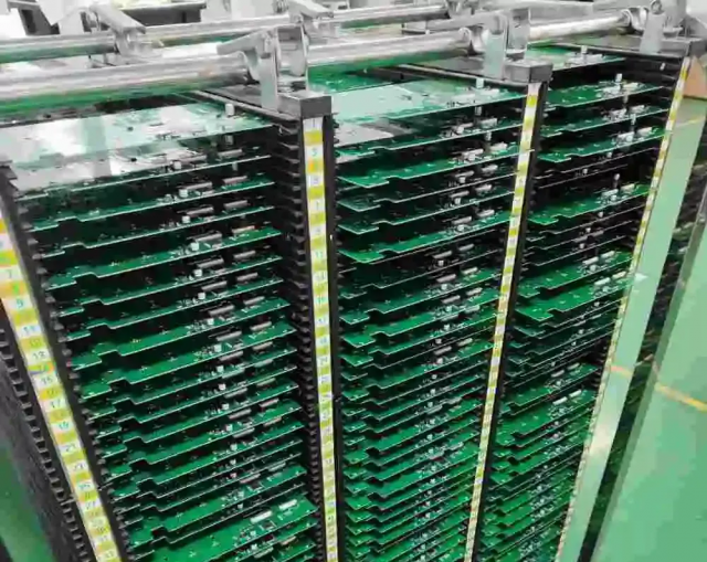 rss_china-low-volume-pcb-assembly1747641481