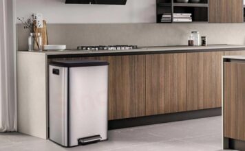 Dual Compartment Kitchen Stainless Steel Trash Can vs. Single Bin Systems: Efficiency Analysis at HKTDC