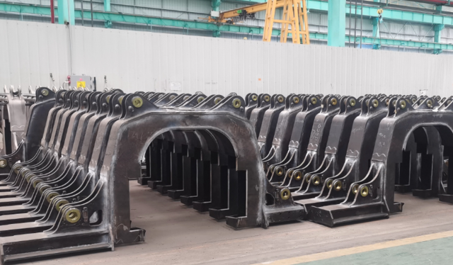 rss_top-10-advantages-of-custom-metal-fabrication-services38