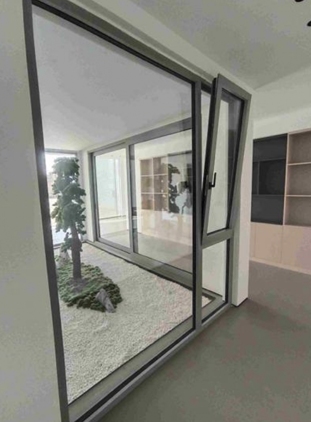 rss_versatile-tilt-and-turn-window-for-dual-function-ventilation671427040