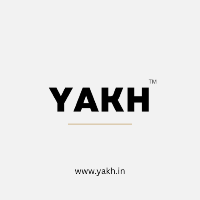 rss_black-and-gold-minimalist-home-decor-logo909678044