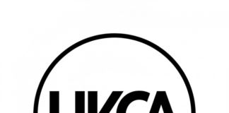 Universe Optical vs. Competitors: Analyzing the Best Eyeglass Case Manufacturer from China and Their UKCA Readiness