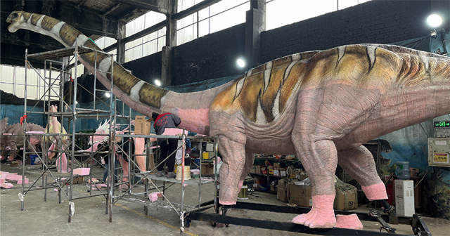 rss_dinosaurs-manufacturer494541709