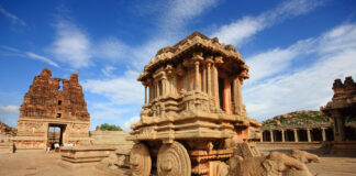 Hampi – Ruins of the Past