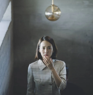 20 Remarkable Movies to Watch Now on Hulu Parasite (2019)