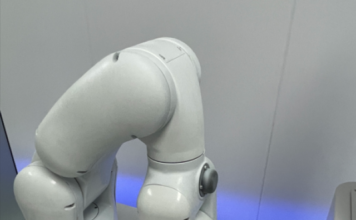 The Future of Automated Coffee: Anno Robot’s 6-Axis AI Solutions vs. Traditional Vending