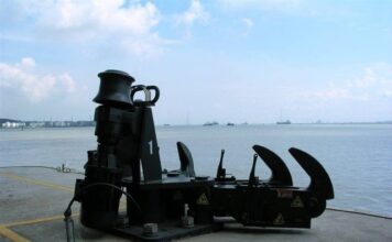 Operational Safety Guide for Automatic Marine Quick Release Hooks in Ports