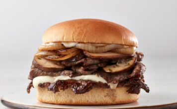 Freddy’s Frozen Custard – Steakburgers Opens First Canadian Location in Winnipeg