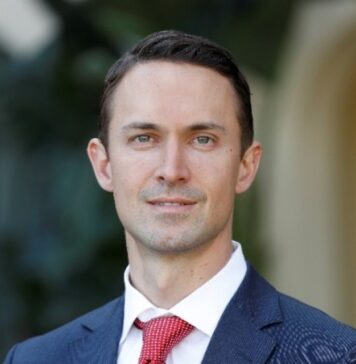 Los Angeles World Affairs Council Elects Ambros and Beaupain to Board of Directors