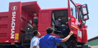 Standardizing Excellence: Snail Truck as a Certified China Used Truck Supplier