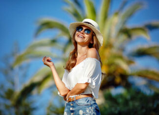 Explore The Useful Tips to Follow While Traveling During Summer