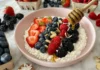 Cottage cheese with fruits