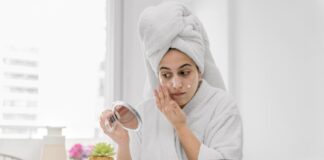 How to Take Care of Skin Properly During Monsoon? How to Take Care of Skin Properly During Monsoon?